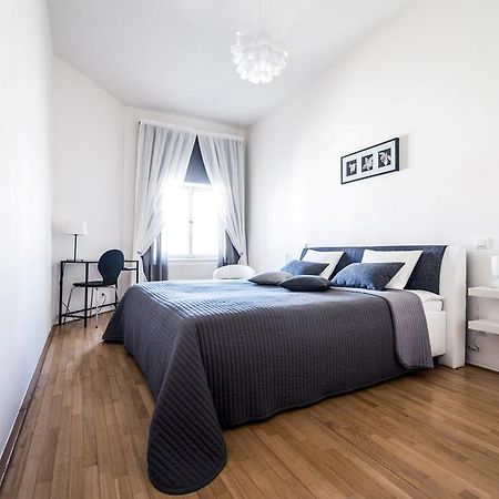 Modern Apartment Riegrovy Sady Praha Rom bilde